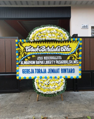 Papan Bunga Duka di Mojolaban